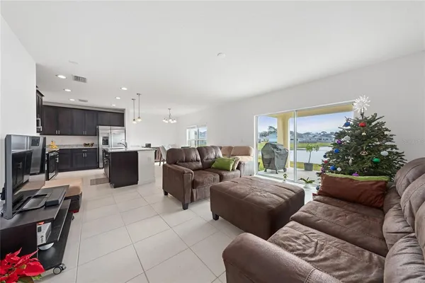 $469,900 | 1490 Woodmont Boulevard, Kissimmee, FL 34746