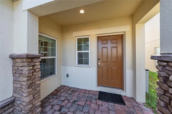 $469,900 | 1490 Woodmont Boulevard, Kissimmee, FL 34746
