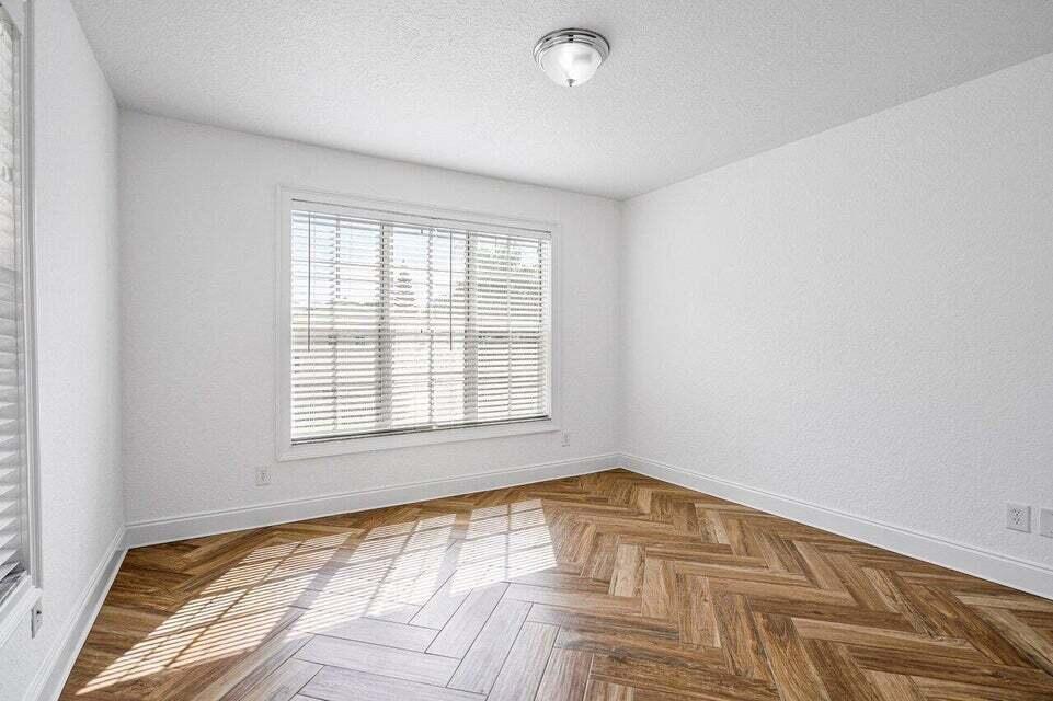 350 Southwest 8th Street, Unit 2 Boca Raton, FL 33486 - Photo 15 of 26 17