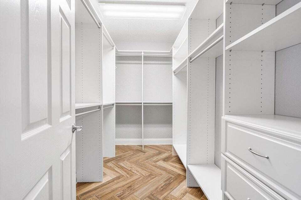 350 Southwest 8th Street, Unit 2 Boca Raton, FL 33486 - Photo 22 of 26 24