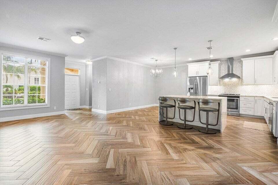 350 Southwest 8th Street, Unit 2 Boca Raton, FL 33486 - Photo 9 of 26 11