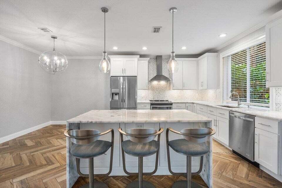 350 Southwest 8th Street, Unit 2 Boca Raton, FL 33486 - Photo 10 of 26 12