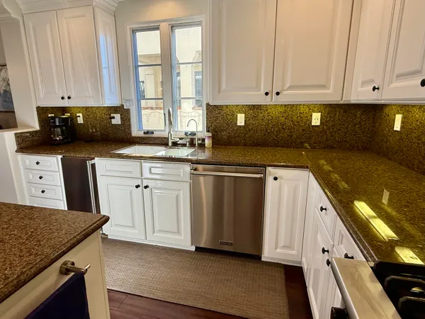$7,000 | 212 Santa Barbara Street, Unit A, Santa Barbara, CA 93101