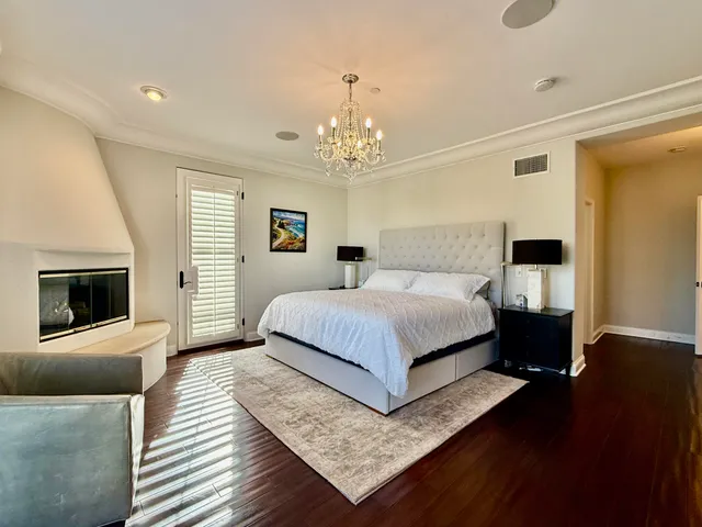 $8,000 | 212 Santa Barbara Street, Unit A, Santa Barbara, CA 93101