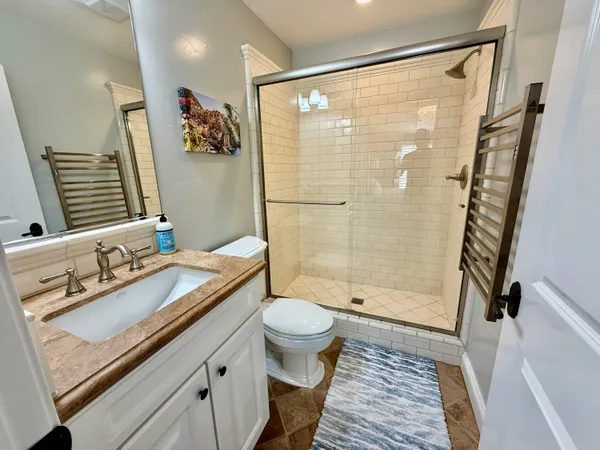 $7,000 | 212 Santa Barbara Street, Unit A, Santa Barbara, CA 93101