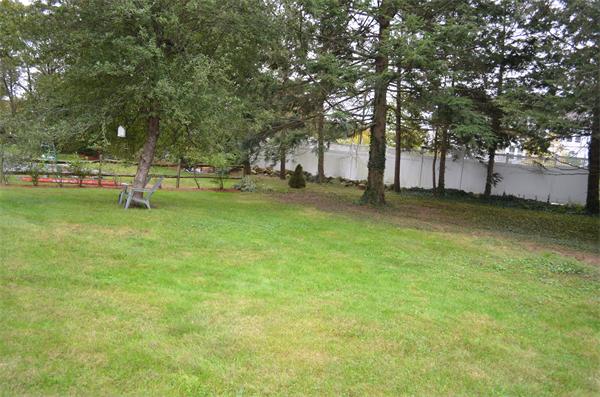 26 County Road Reading, MA 01867 - Photo 26 of 30 Gallery Image 26
