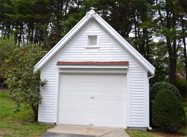 26 County Road Reading, MA 01867 - Photo 29 of 30 Gallery Image 29