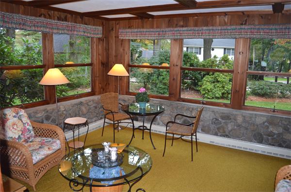 26 County Road Reading, MA 01867 - Photo 7 of 30 Gallery Image 7