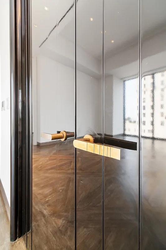 111 West 57th Street, Unit 29 Manhattan, NY 10019 - Photo 10 of 18