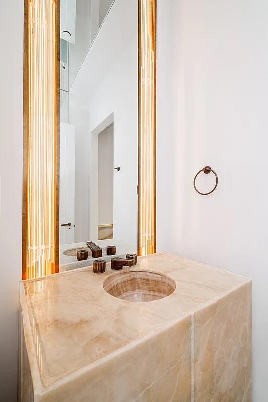 111 West 57th Street, Unit 29 Manhattan, NY 10019 - Photo 17 of 18