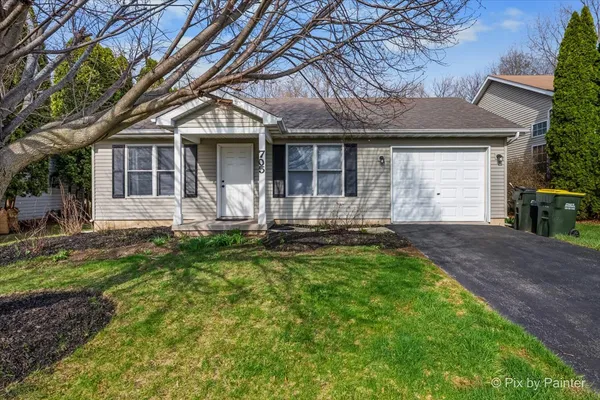 $240,000 | 705 Hawthorne Lane, Genoa, IL 60135