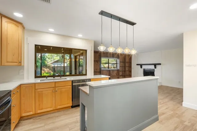 $375,000 | 1315 Juniper Circle, Plant City, FL 33563