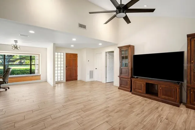 $375,000 | 1315 Juniper Circle, Plant City, FL 33563