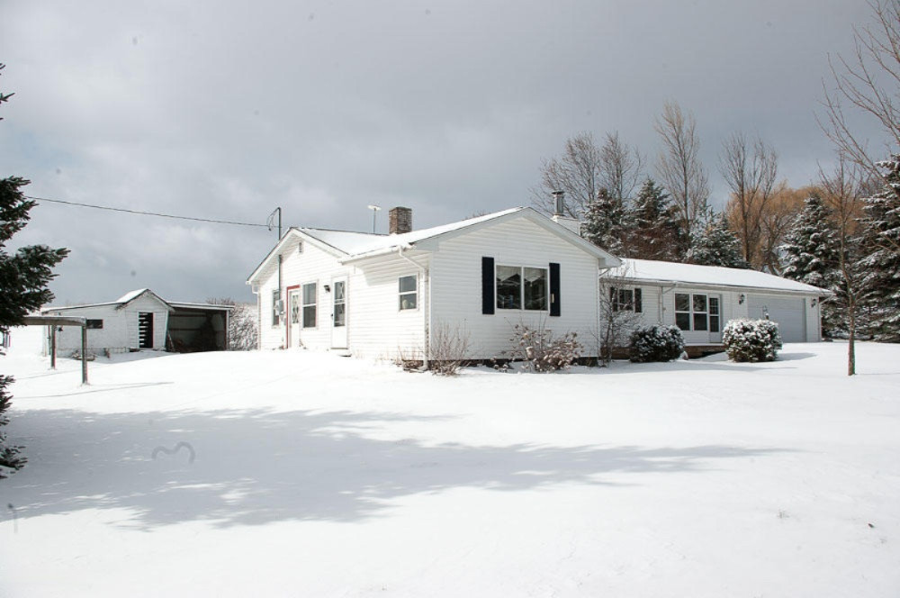 15795 Jefferson Road Morley, MI 49336 - Photo 3 of 28 IMGP0006