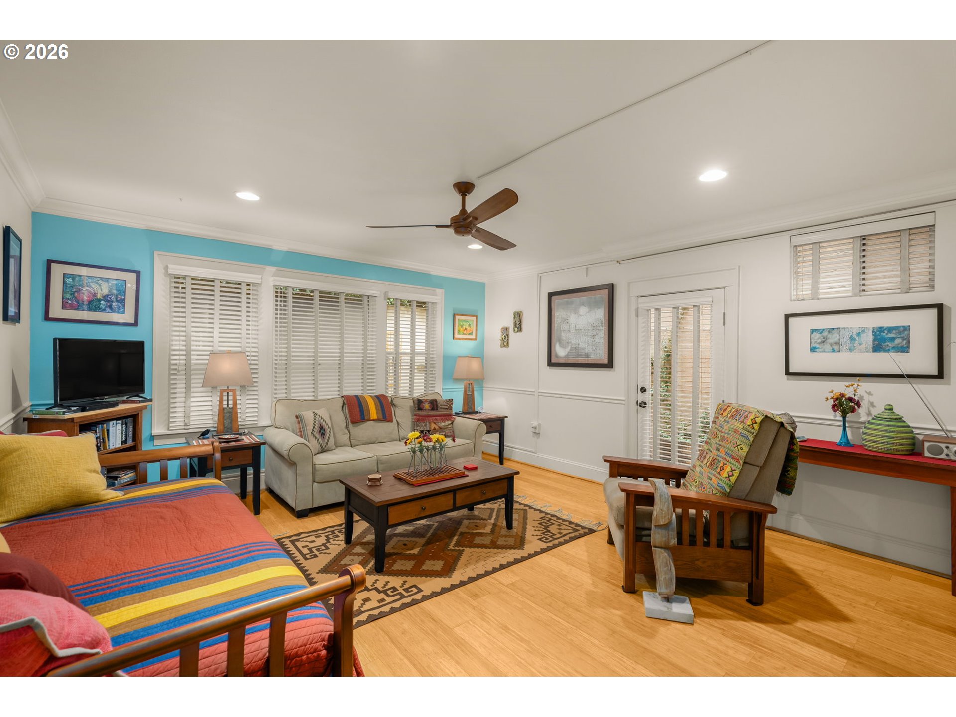 2076 Northwest Johnson Street, Unit 103 Portland, OR 97209 - Photo 3 of 14