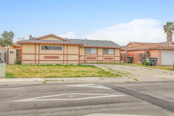 $409,000 | 7574 Twilight Drive, Sacramento, CA 95822