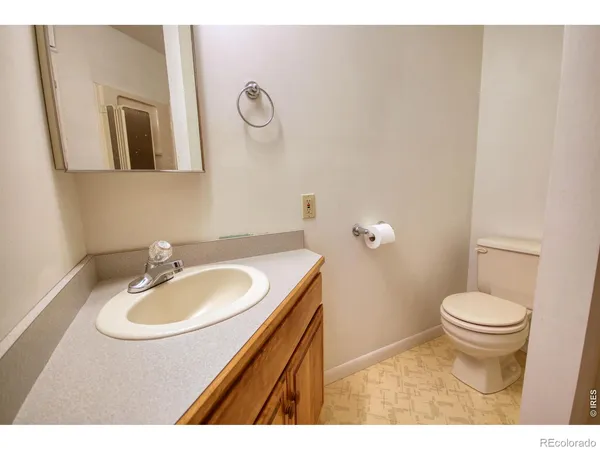 $474,900 | 21049 County Road West, Fort Morgan, CO 80701