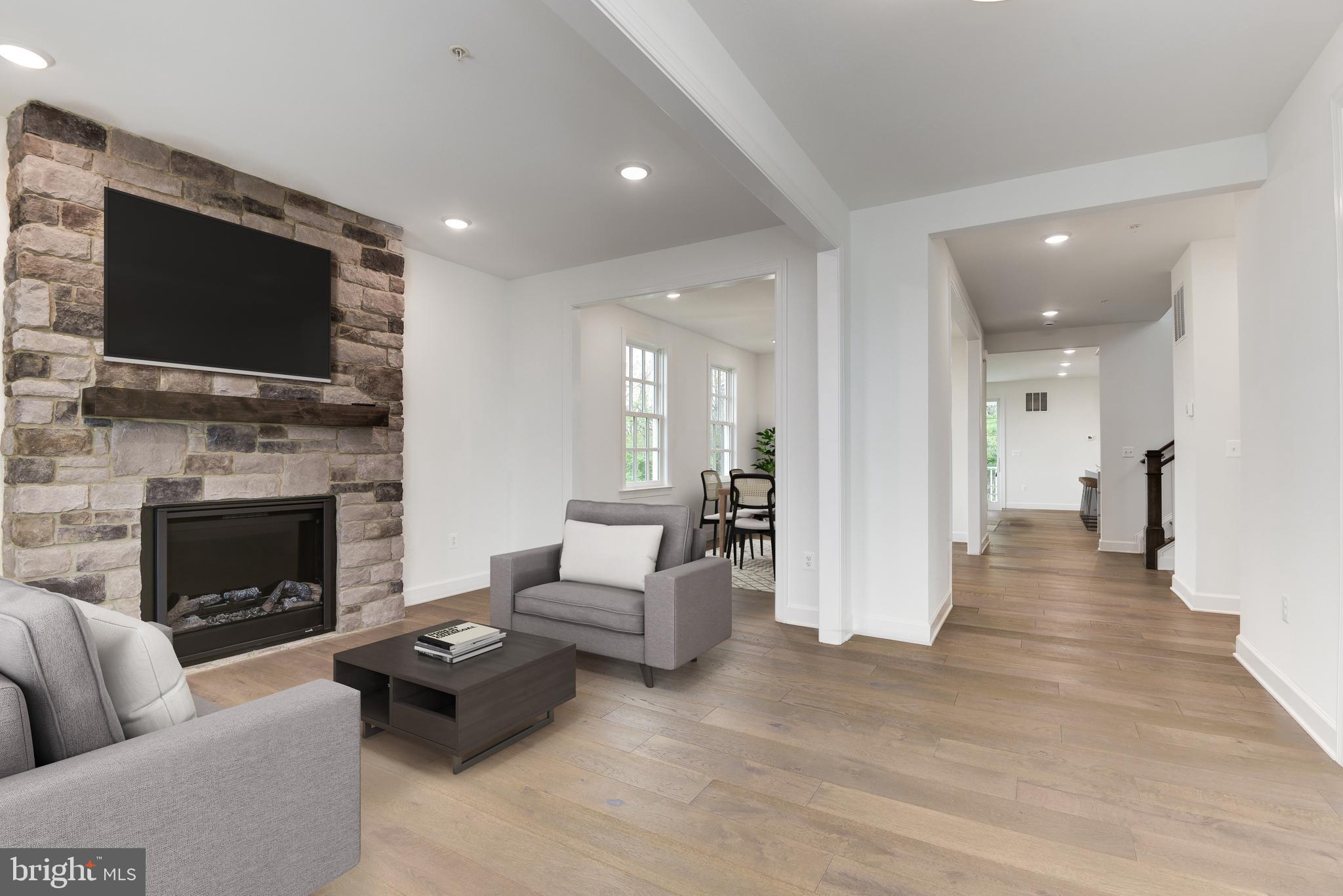 22200 Clarksburg Road Boyds, MD 20841 - Photo 13 of 31 South Room - Image Virtually Staged