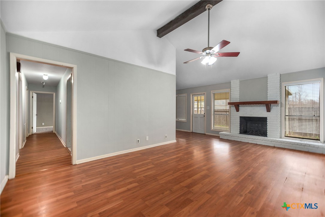 212 Buckingham Street Victoria, TX 77904 - Photo 6 of 33