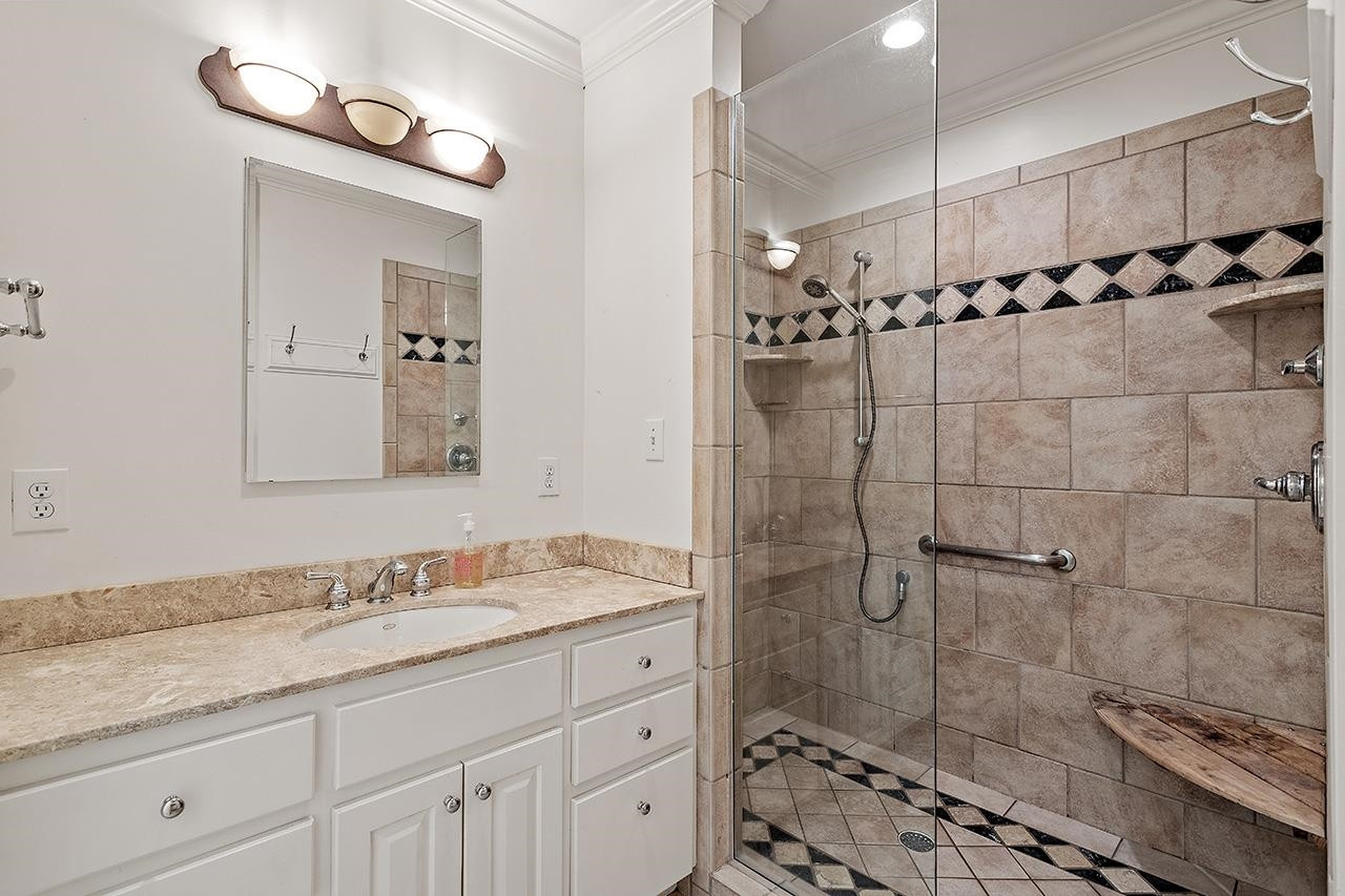 2001 McCarthy Street Raleigh, NC 27608 - Photo 37 of 43 Photo 40