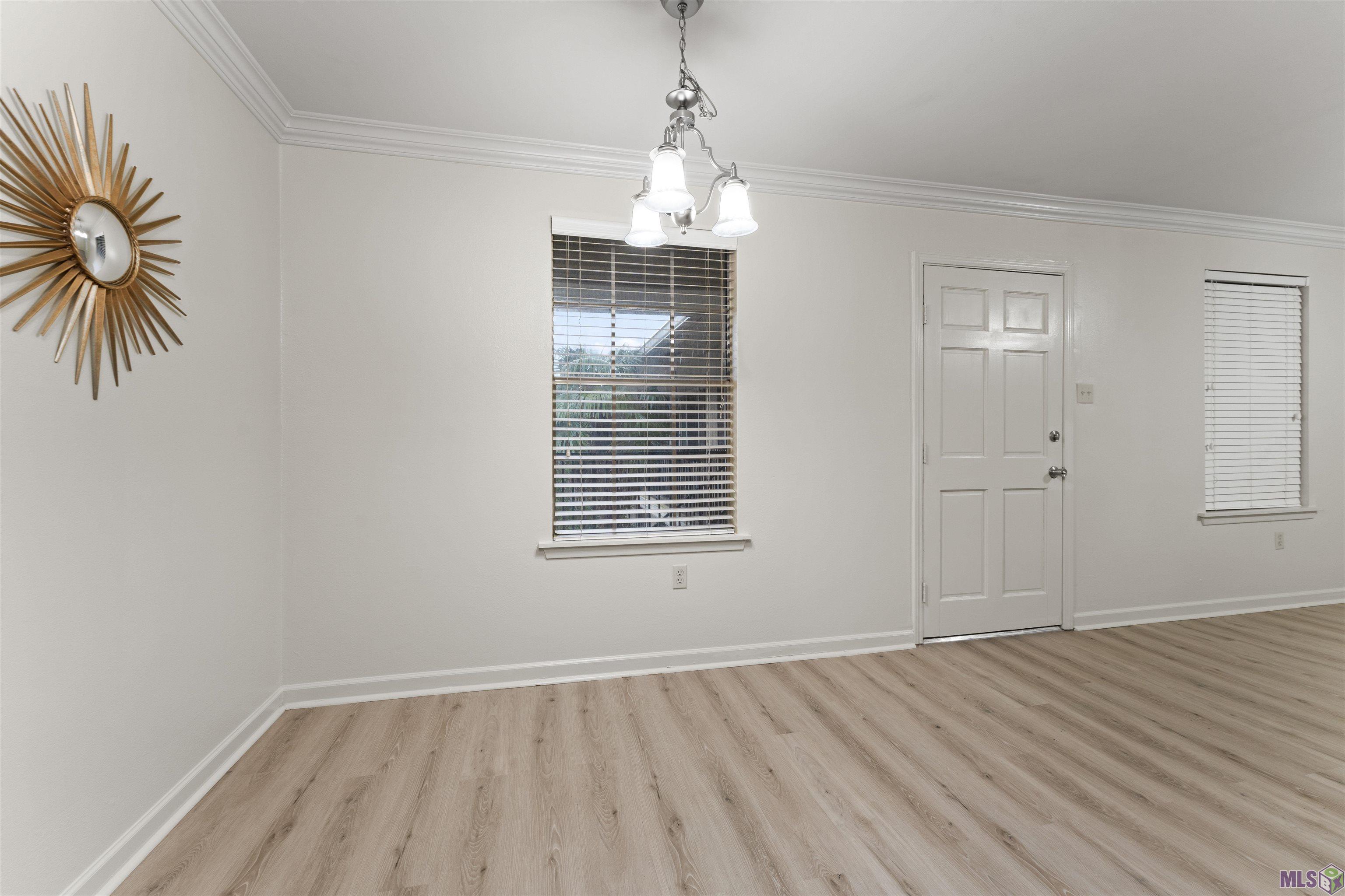 4618 Alvin Dark Avenue, Unit 27 Baton Rouge, LA 70820 - Photo 6 of 16 Dining over looks pool