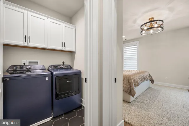 $1,299,999 | 337 Horseshoe Trail, Newtown Square, PA 19073