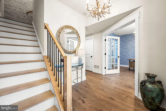 $1,299,999 | 337 Horseshoe Trail, Newtown Square, PA 19073