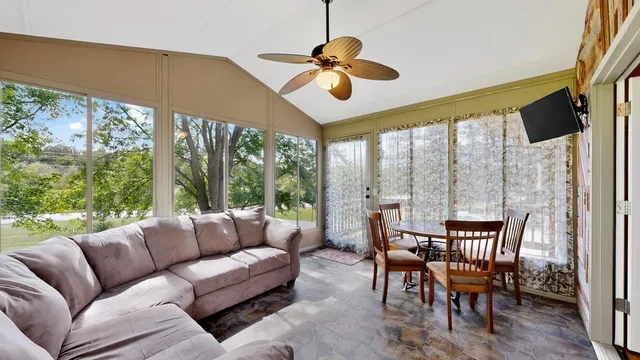 $485,000 | 1289 White Bridge Road Northwest, Oronoco, MN 55960