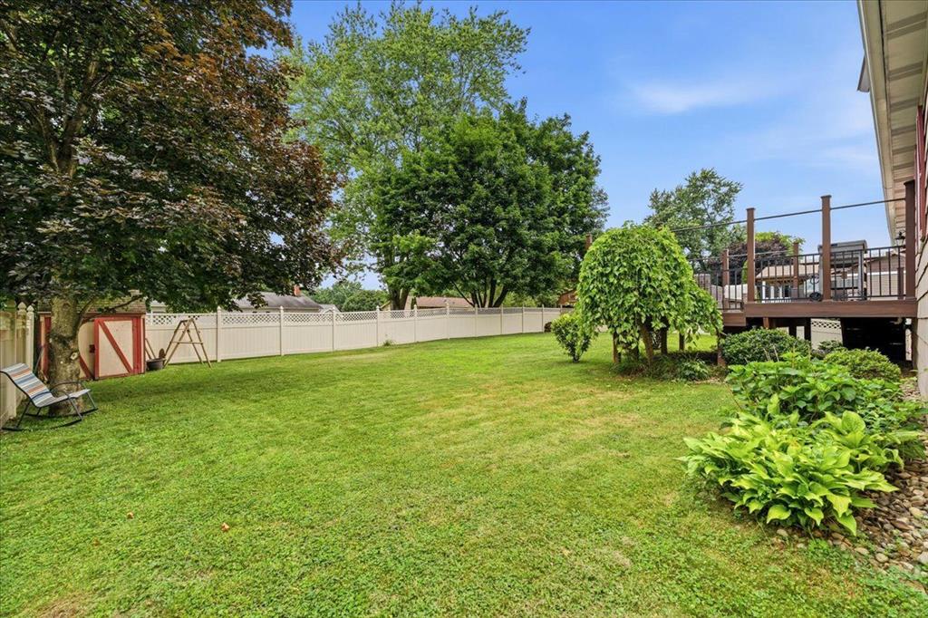 141 Heather Drive Butler, PA 16001 - Photo 6 of 35