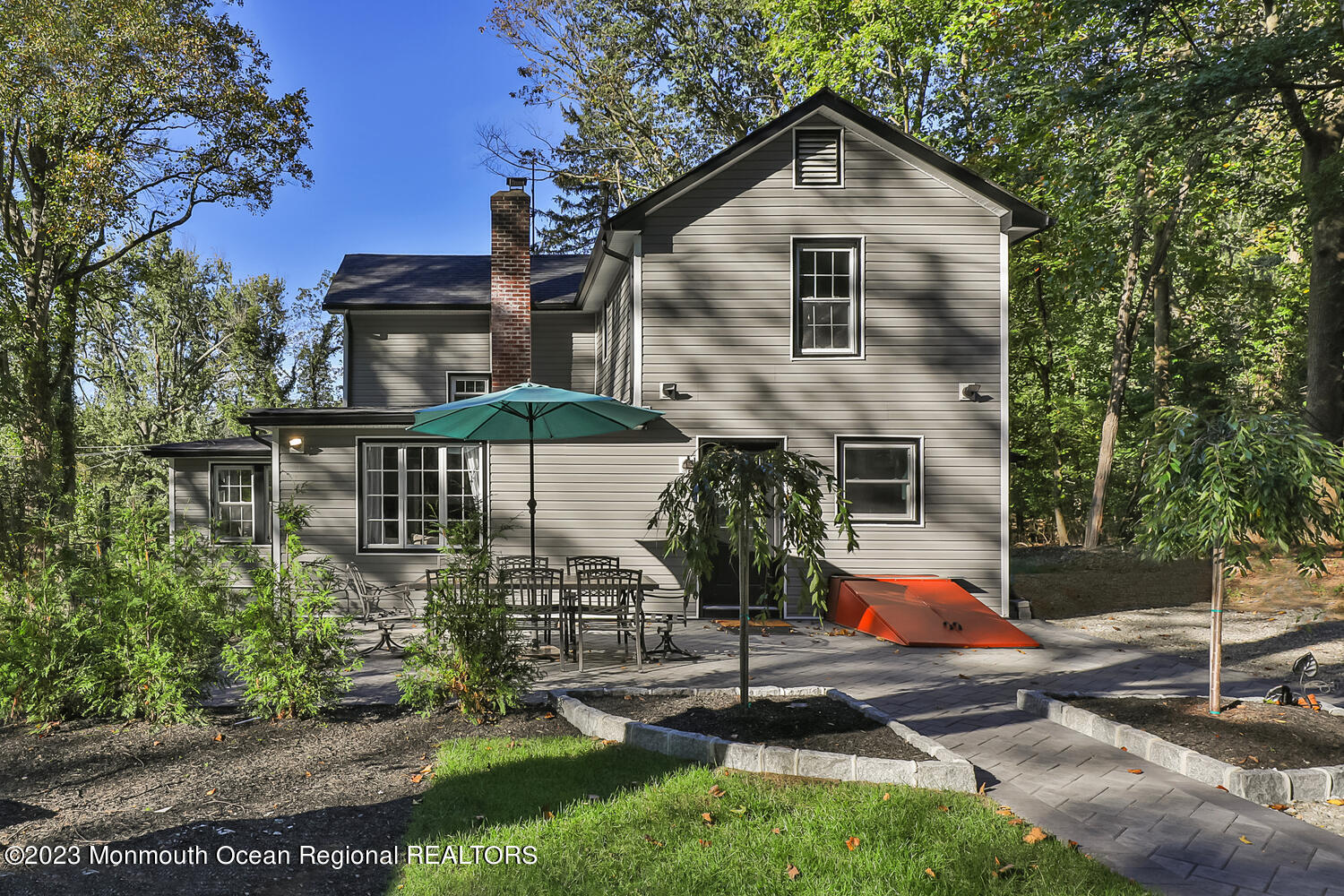 961 West Front Street Red Bank, NJ 07701 - Photo 39 of 46 a front view of a house with garden
