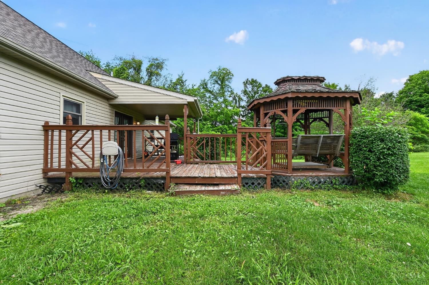 6400 Dunlap Road Hillsboro, OH 45133 - Photo 2 of 27