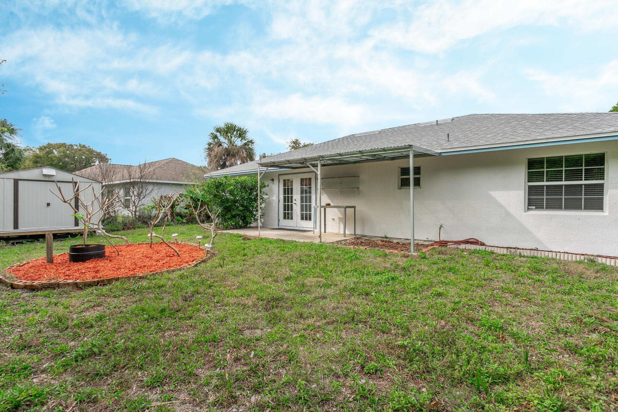 441 Lucas Road Merritt Island, FL 32953 - Photo 14 of 17 an outdoor space with garden view