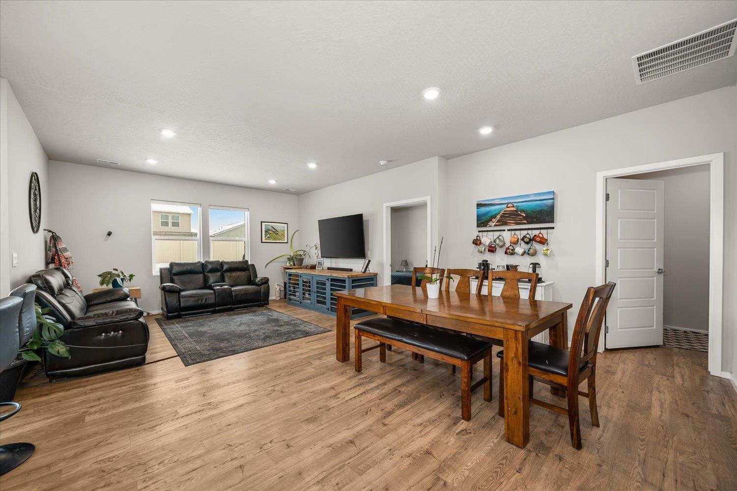 8115 South Colwood Road Cheney, WA 99004 - Photo 7 of 50