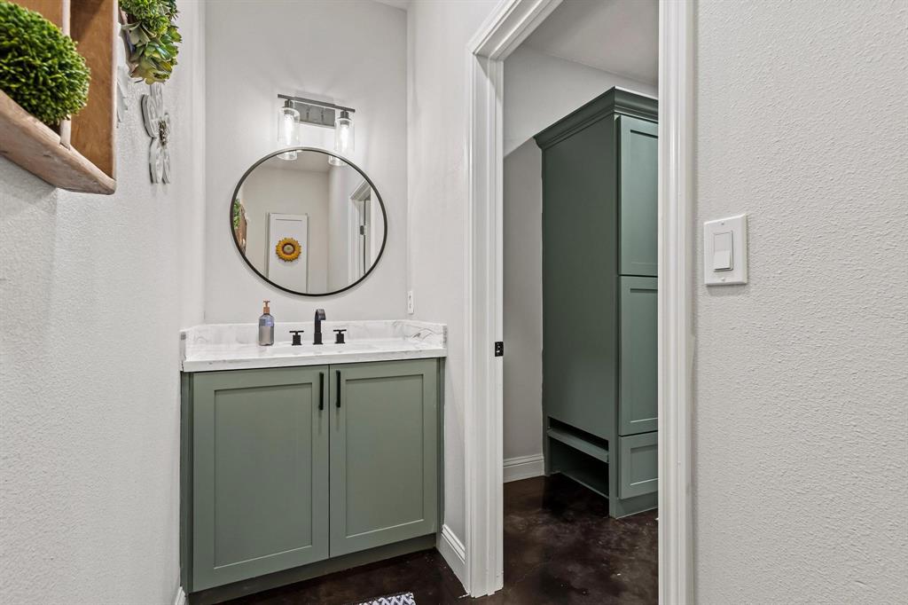 979 Mitchell Road Sherman, TX 75090 - Photo 28 of 40