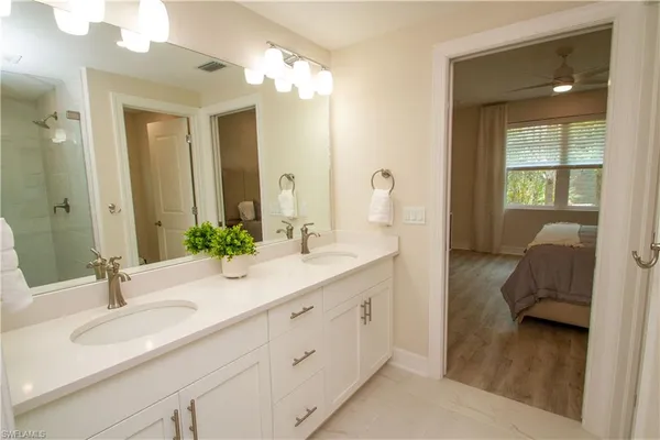 $7,500 | 268 Indies Drive East, Unit 102, Naples, FL 34114