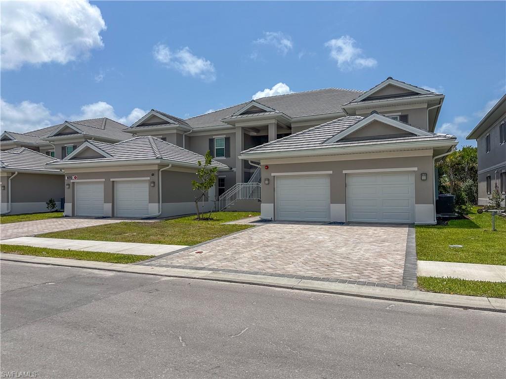 268 Indies Drive East, Unit 102 Naples, FL 34114 - Photo 38 of 48