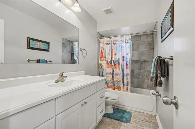 $575,000 | 1402 Provincetown Circle, Lutz, FL 33549