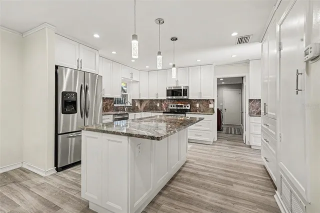 $575,000 | 1402 Provincetown Circle, Lutz, FL 33549