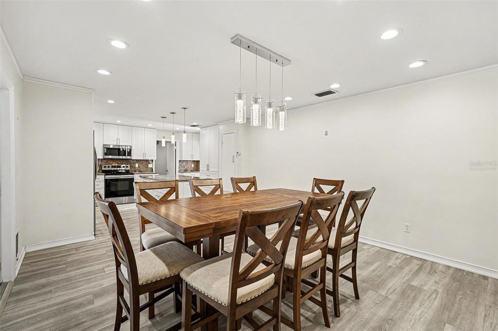 1402 Provincetown Circle Lutz, FL 33549 - Photo 6 of 28