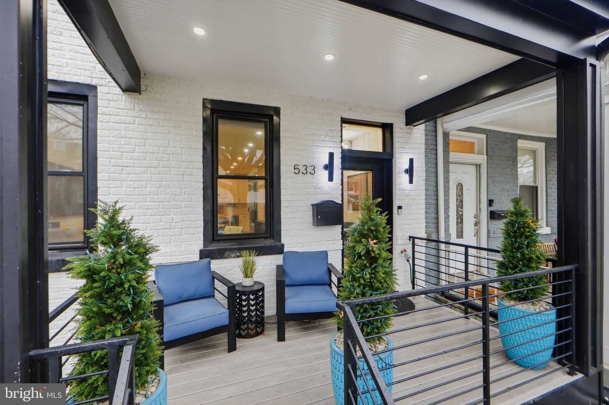 533 Shepherd Street Northwest Washington, DC 20011 - Photo 4 of 69