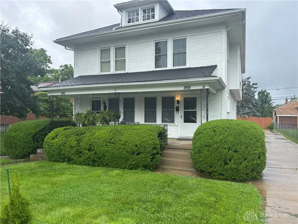 $1,400 | 4207 South Dixie Drive, Dayton, OH 45439