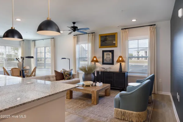 $1,650 | 4568 Tides Way, Unit OAK, Shallotte, NC 28470