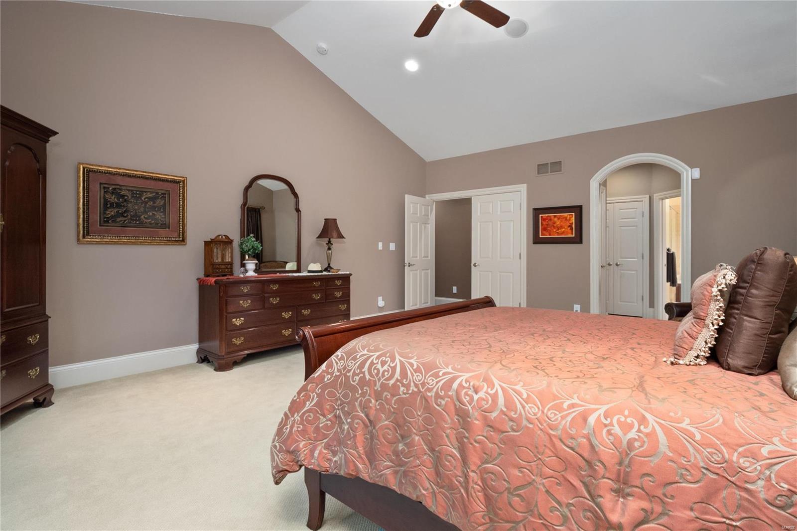 111 South Spoede Road Creve Coeur, MO 63141 - Photo 17 of 59