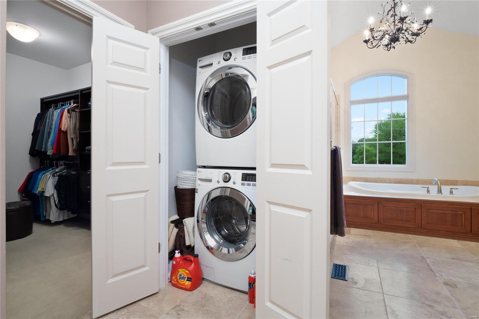 111 South Spoede Road Creve Coeur, MO 63141 - Photo 22 of 59