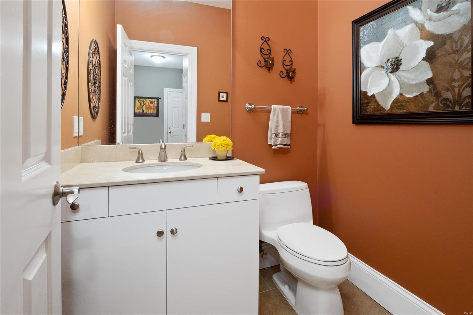 111 South Spoede Road Creve Coeur, MO 63141 - Photo 26 of 59