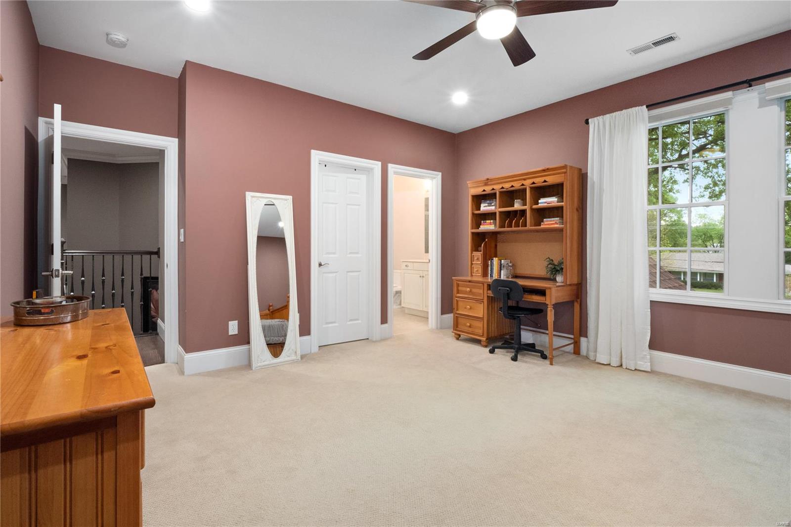 111 South Spoede Road Creve Coeur, MO 63141 - Photo 32 of 59