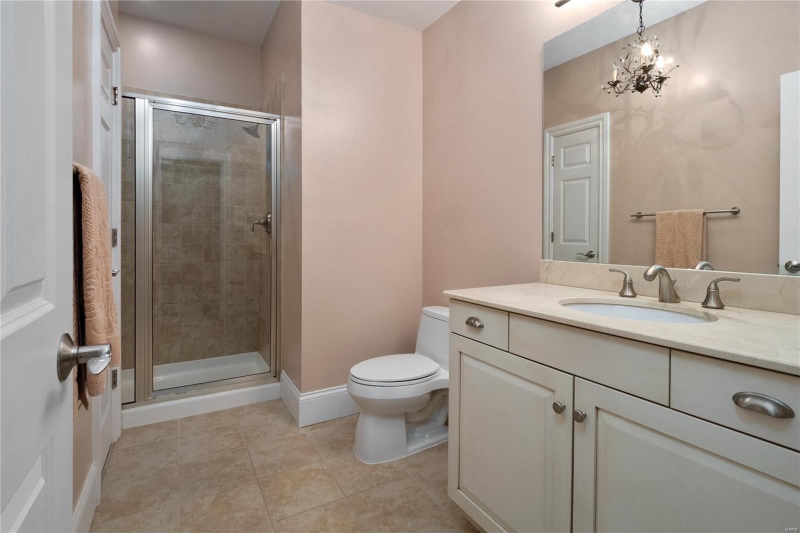 111 South Spoede Road Creve Coeur, MO 63141 - Photo 33 of 59