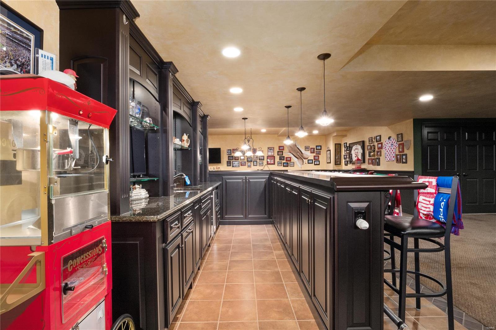 111 South Spoede Road Creve Coeur, MO 63141 - Photo 41 of 59