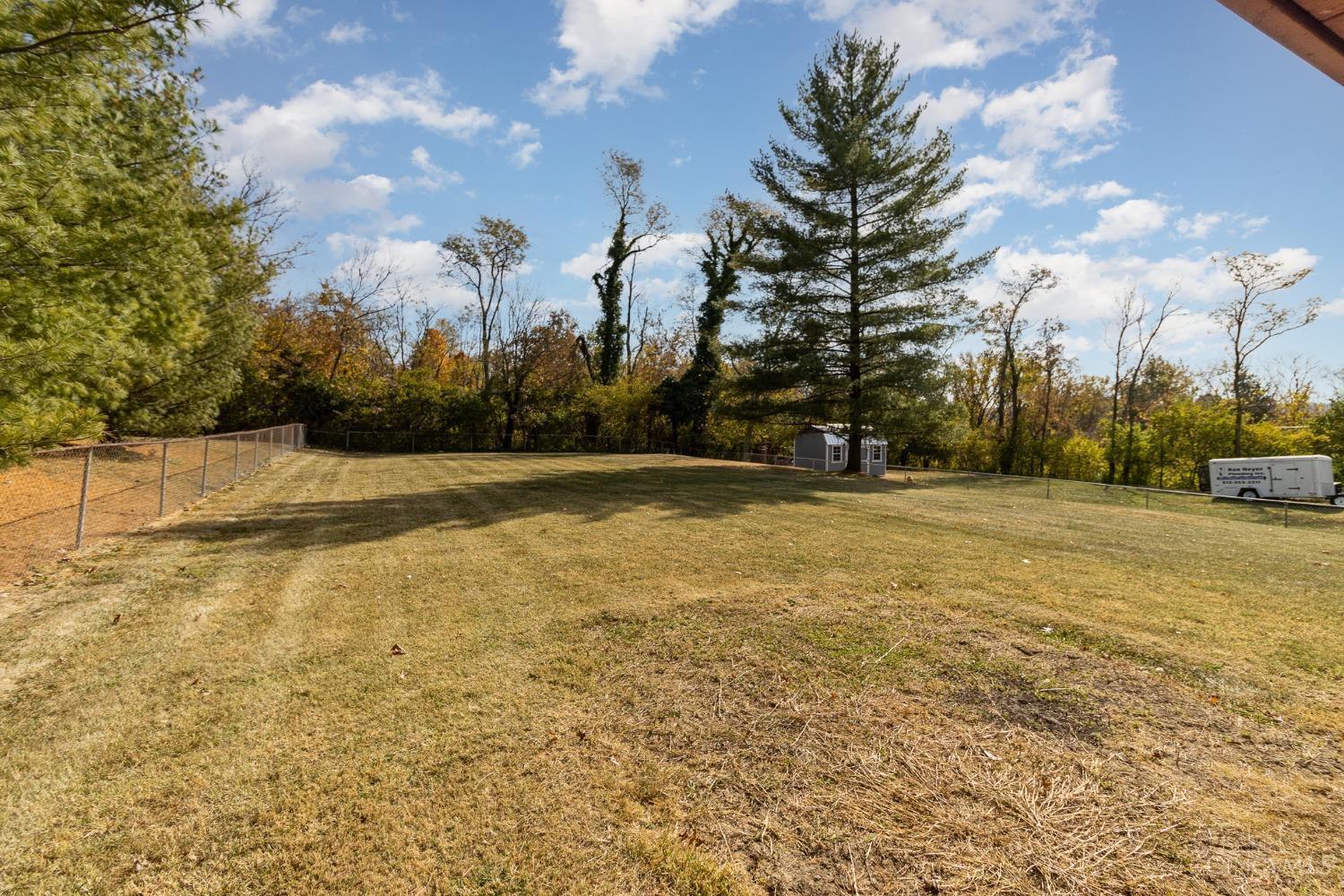 6048 Snyder Road Cincinnati, OH 45247 - Photo 21 of 25