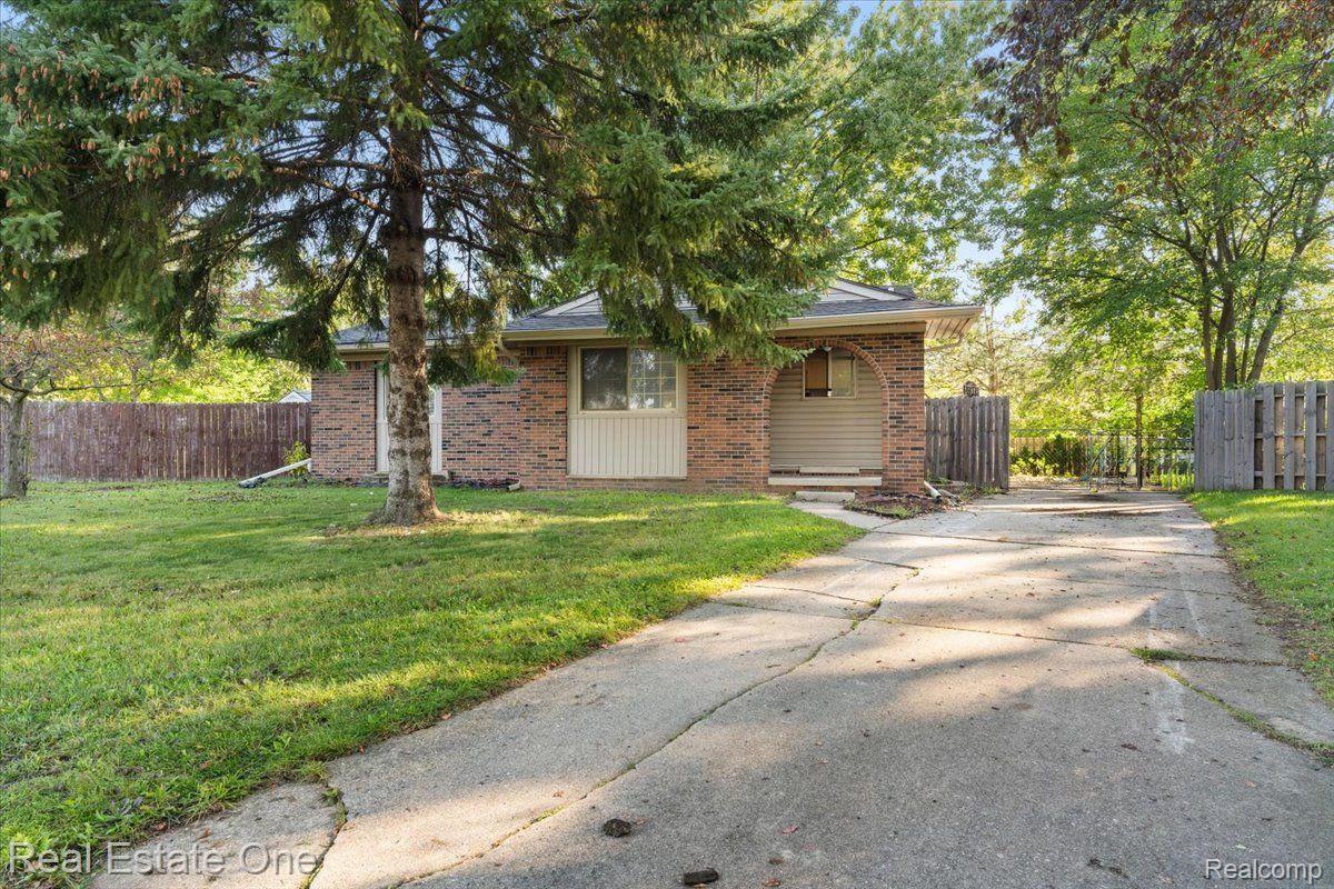 23616 Trail Ridge Drive Romulus, MI 48174 - Photo 2 of 29